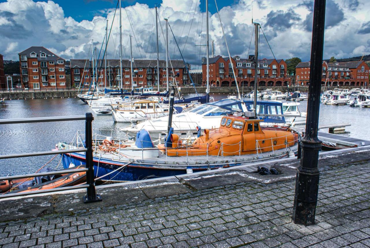 Coastal City Rooms - Waterfront Swansea Bagian luar foto