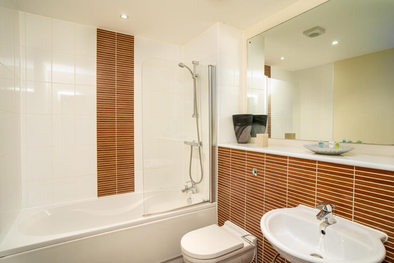 Coastal City Rooms - Waterfront Swansea Bagian luar foto