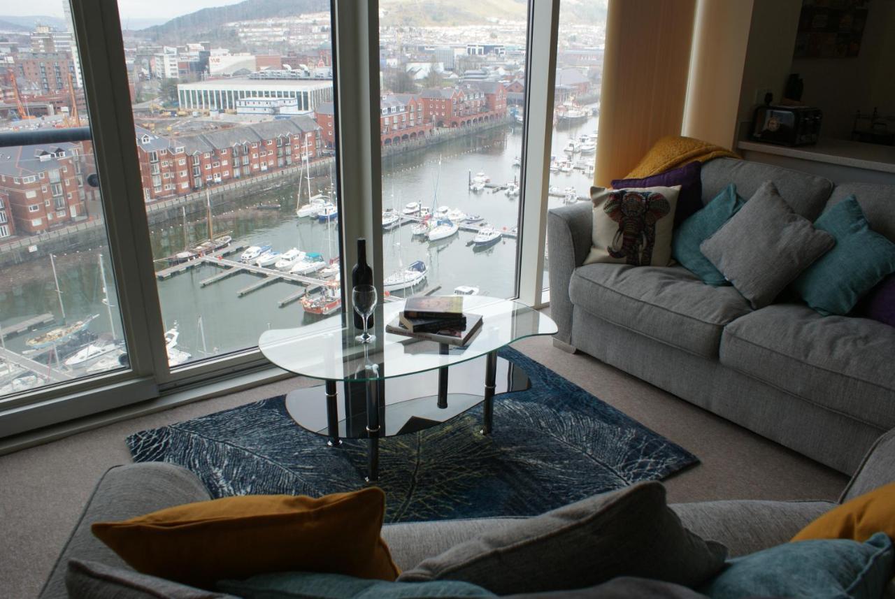 Coastal City Rooms - Waterfront Swansea Bagian luar foto