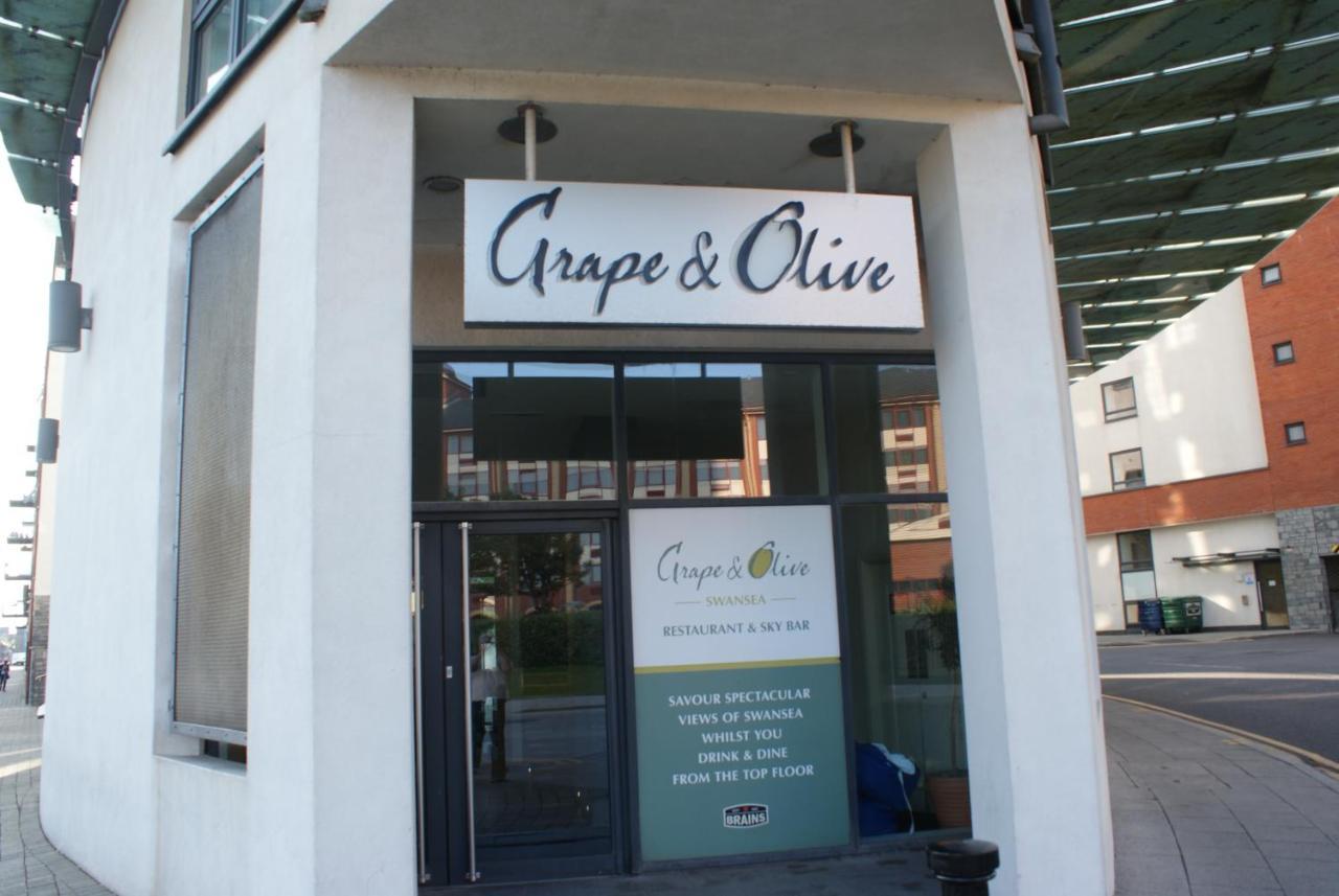 Coastal City Rooms - Waterfront Swansea Bagian luar foto